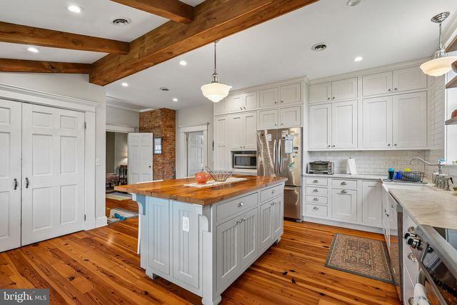 1369 OLD CHAPEL RD, Boyce, VA 22620