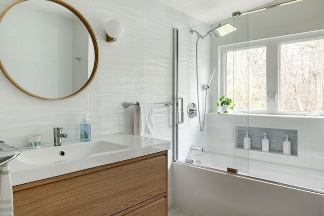 51 Turning Mill Rd, Lexington, MA 02420