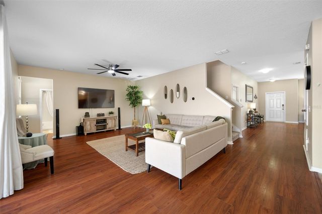 10832 CARLOWAY HILLS DRIVE, Wimauma, FL 33598