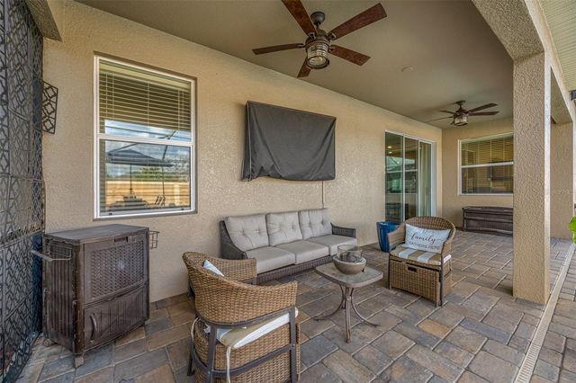 10832 CARLOWAY HILLS DRIVE, Wimauma, FL 33598