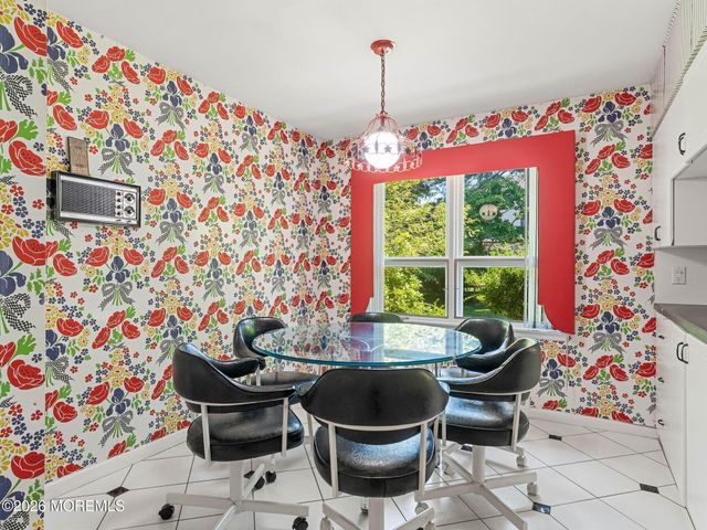 1236 Georgian Terrace, Lakewood, NJ 08701