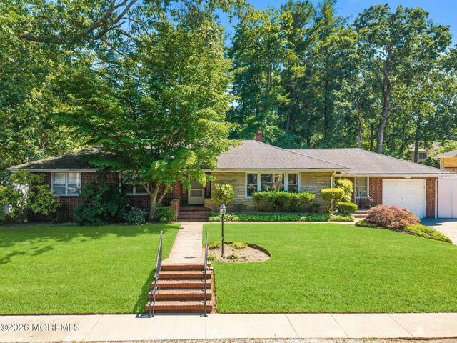 1236 Georgian Terrace, Lakewood, NJ 08701