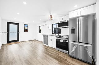 1805 SW 4th St #1, Miami, FL 33135