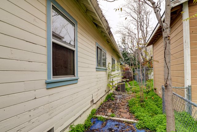 728 Lincoln Street, Red Bluff, CA 96080