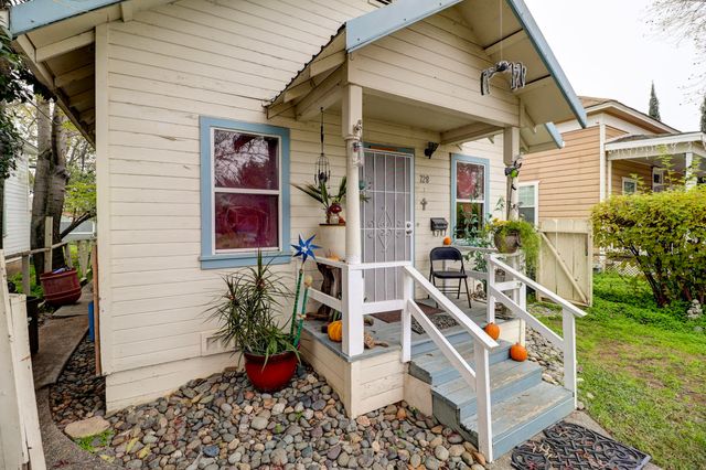 728 Lincoln Street, Red Bluff, CA 96080