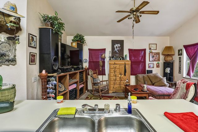 728 Lincoln Street, Red Bluff, CA 96080