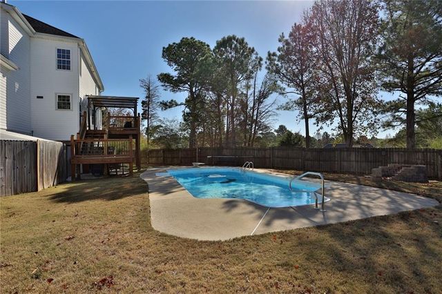 288 Derby Run, Dallas, GA 30132