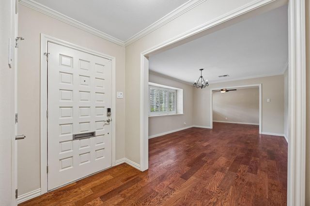 1659 Imperial Crown Drive, Houston, TX 77043