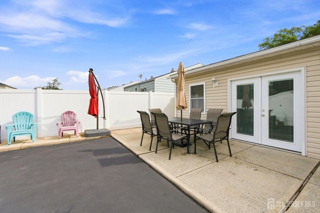 73 George Street, Carteret, NJ 07008