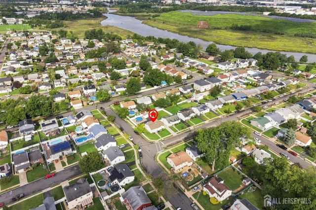 73 George Street, Carteret, NJ 07008