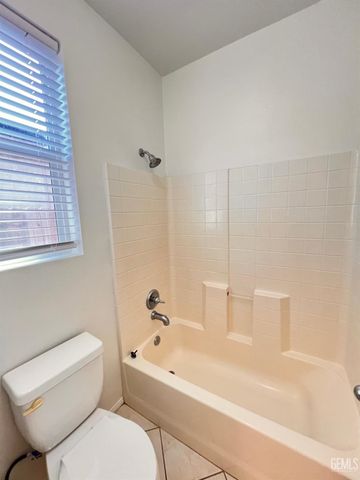 12413 Colorado Avenue, Bakersfield, CA 93312