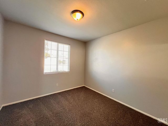 12413 Colorado Avenue, Bakersfield, CA 93312