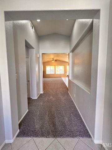 12413 Colorado Avenue, Bakersfield, CA 93312