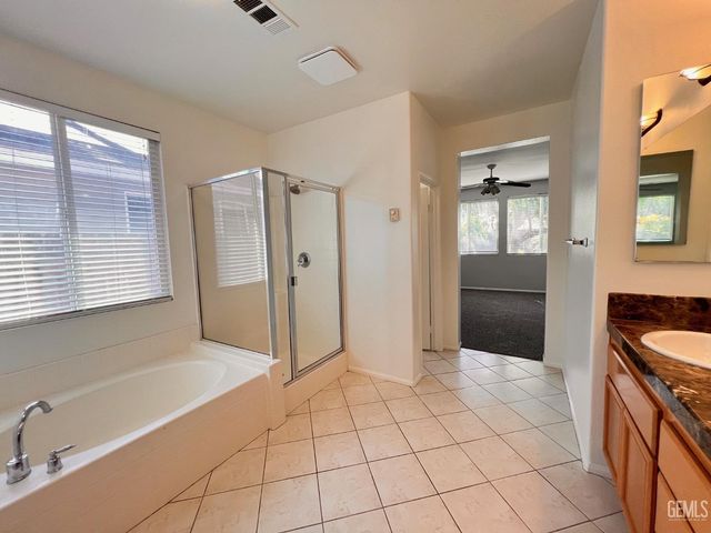 12413 Colorado Avenue, Bakersfield, CA 93312