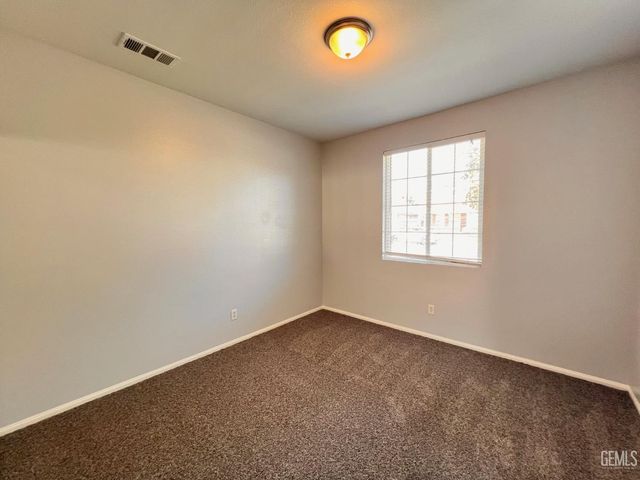 12413 Colorado Avenue, Bakersfield, CA 93312