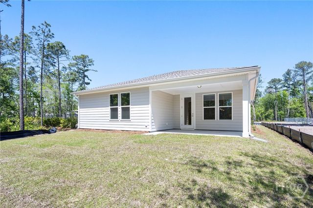 328 Pulaski Drive, Richmond Hill, GA 31324