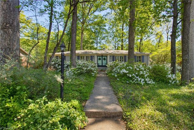 2708 Courtney Lane, Greensboro, NC 27408