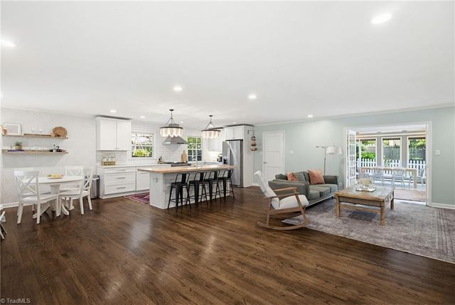 2708 Courtney Lane, Greensboro, NC 27408