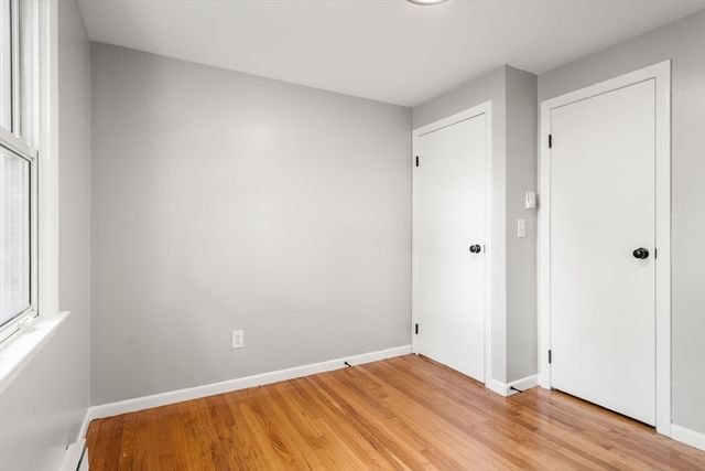 188 Moss Rd, Springfield, MA 01119
