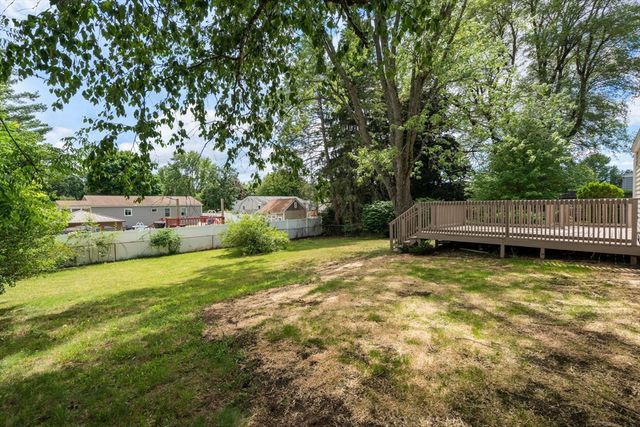 188 Moss Rd, Springfield, MA 01119