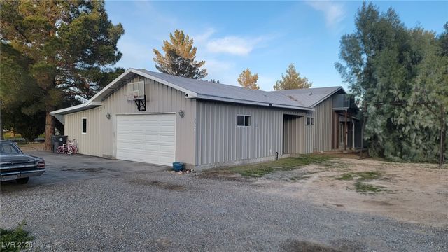 3951 West Blosser Ranch Road, Pahrump, NV 89060
