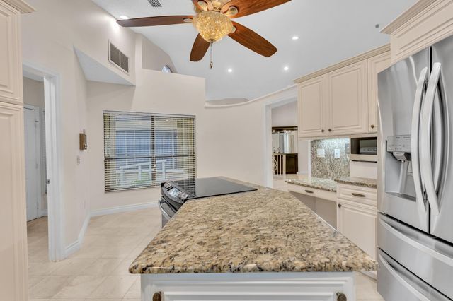 22595 ESPLANADA Circle W, Boca Raton, FL 33433