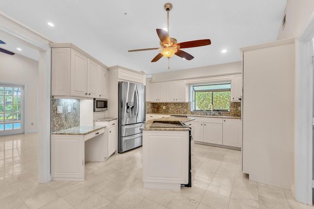 22595 ESPLANADA Circle W, Boca Raton, FL 33433