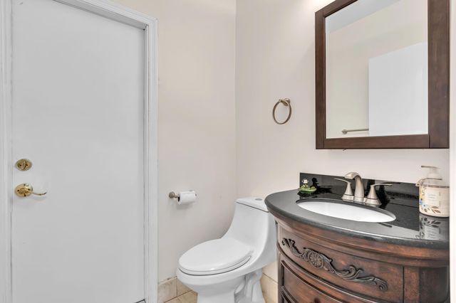 22595 ESPLANADA Circle W, Boca Raton, FL 33433