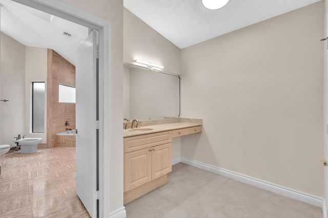 22595 ESPLANADA Circle W, Boca Raton, FL 33433