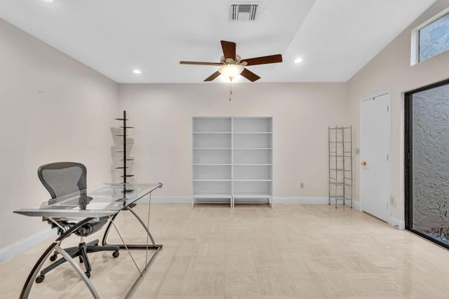 22595 ESPLANADA Circle W, Boca Raton, FL 33433
