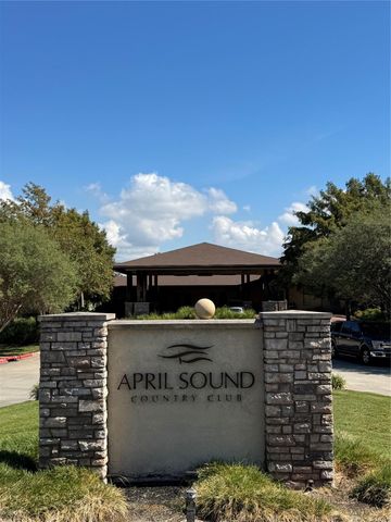 1425 April Villas B, Conroe, TX 77356