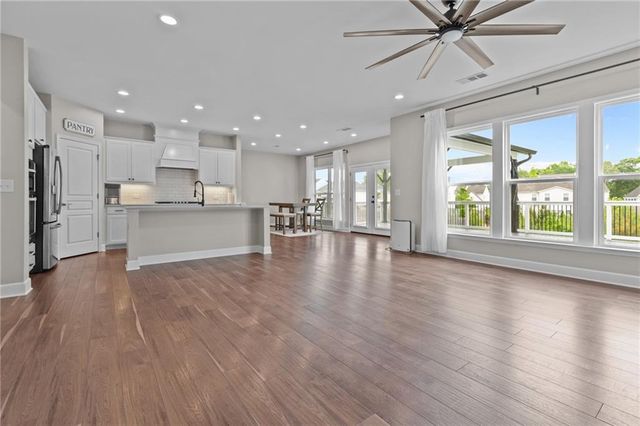 6571 Red Hawk Way, Hoschton, GA 30548