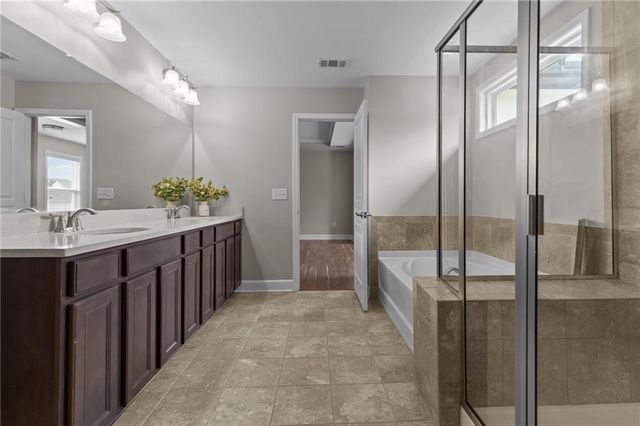 6571 Red Hawk Way, Hoschton, GA 30548