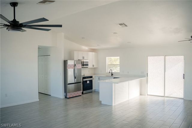 322 NE 26TH TER, Cape Coral, FL 33909