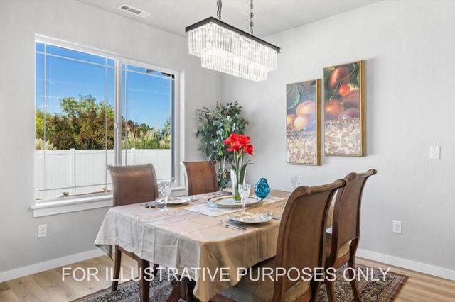 7909 Alyce Mae Way, White City, OR 97503