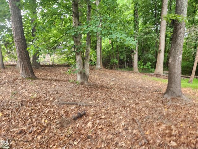 1809 N Salem Street, Apex, NC 27523