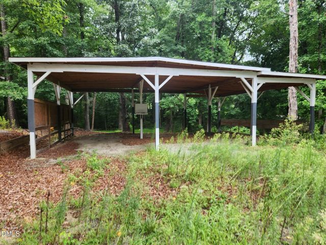 1809 N Salem Street, Apex, NC 27523