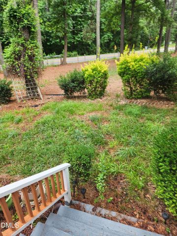 1809 N Salem Street, Apex, NC 27523