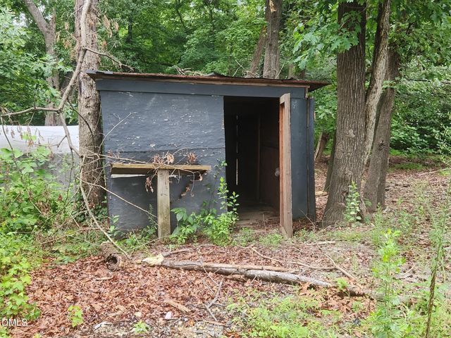 1809 N Salem Street, Apex, NC 27523