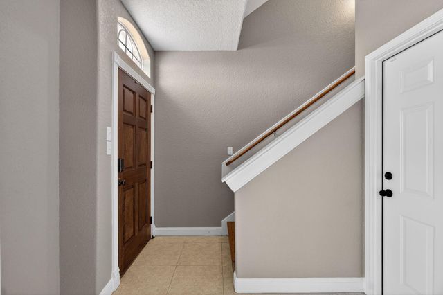 320 Cathedral Square, Beaumont, TX 77701