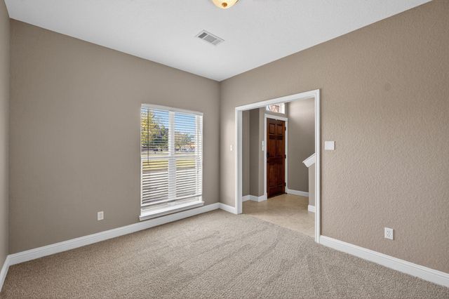 320 Cathedral Square, Beaumont, TX 77701