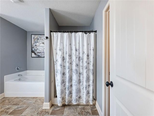 476 River Mist Circle, Jefferson, GA 30549