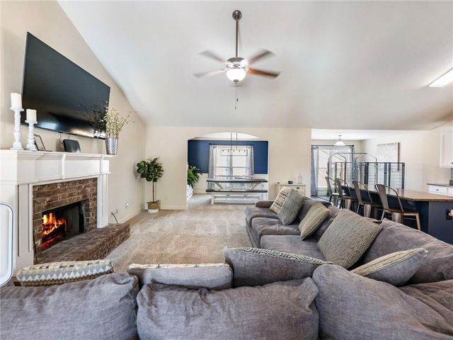 476 River Mist Circle, Jefferson, GA 30549