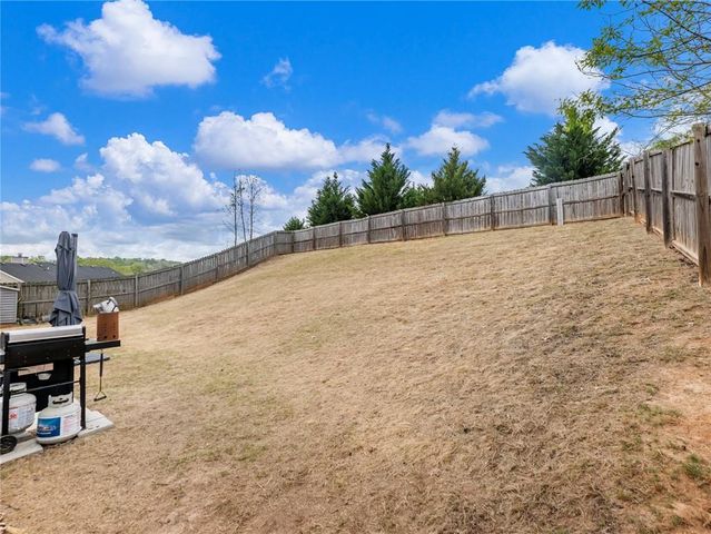 476 River Mist Circle, Jefferson, GA 30549