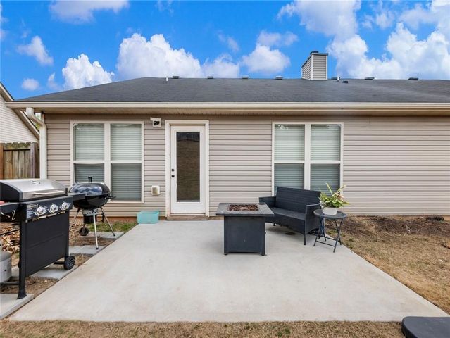 476 River Mist Circle, Jefferson, GA 30549