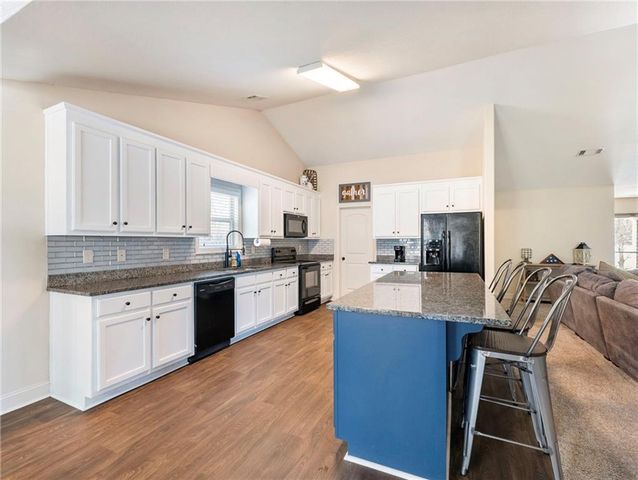 476 River Mist Circle, Jefferson, GA 30549