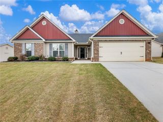 476 River Mist Circle, Jefferson, GA 30549