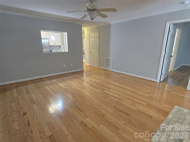 188 39th Avenue Court NW, Hickory, NC 28601