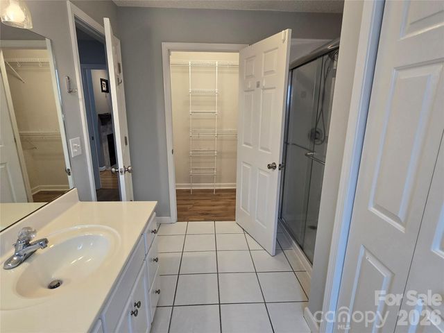 188 39th Avenue Court NW, Hickory, NC 28601