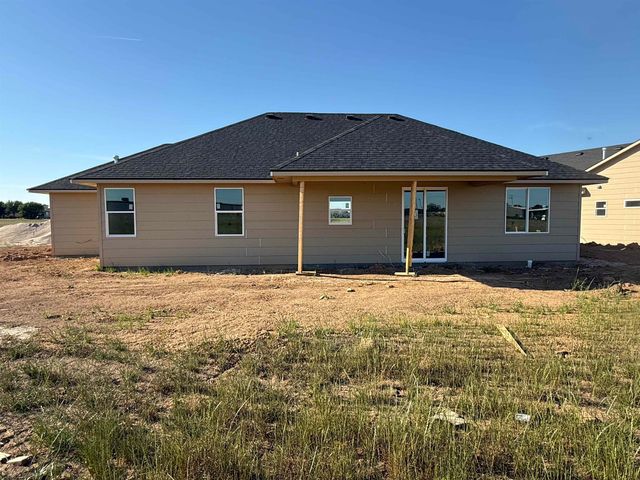 866 N Main, Goddard, KS 67052